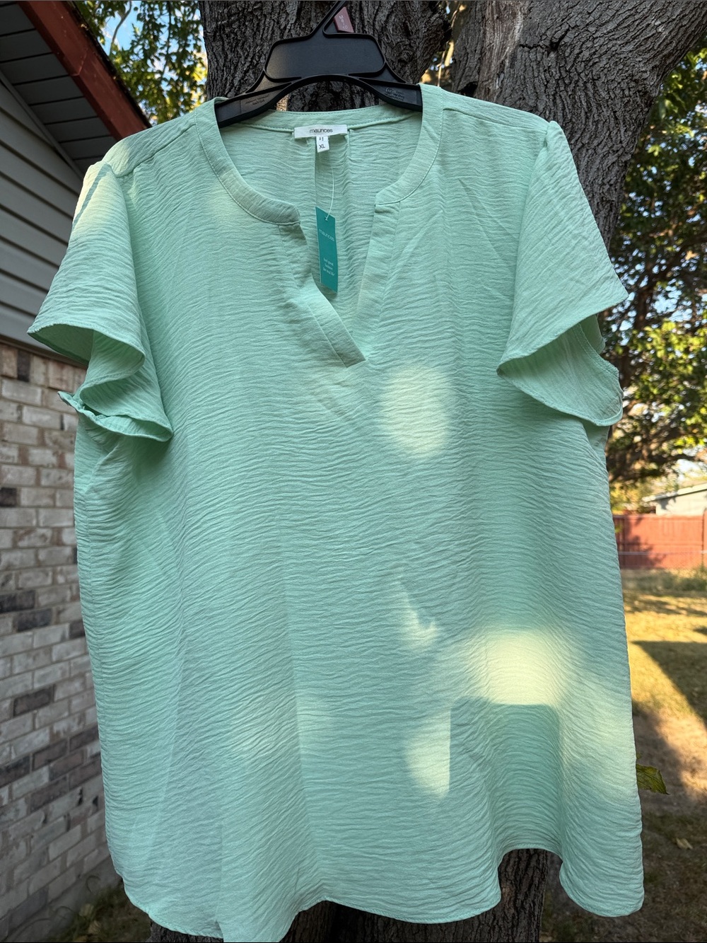 Maurices Mint Green Short Sleeve Textured V-Notch Tee